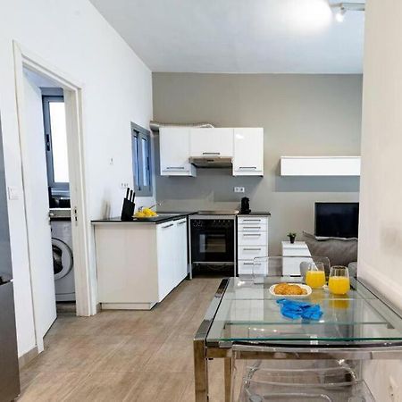 Athens Tower 2 Bedroom Apartment By Superhost Hub ภายนอก รูปภาพ