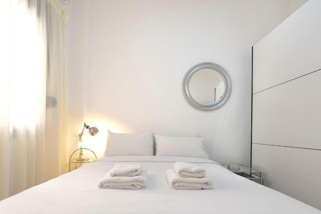 Athens Tower 2 Bedroom Apartment By Superhost Hub ภายนอก รูปภาพ
