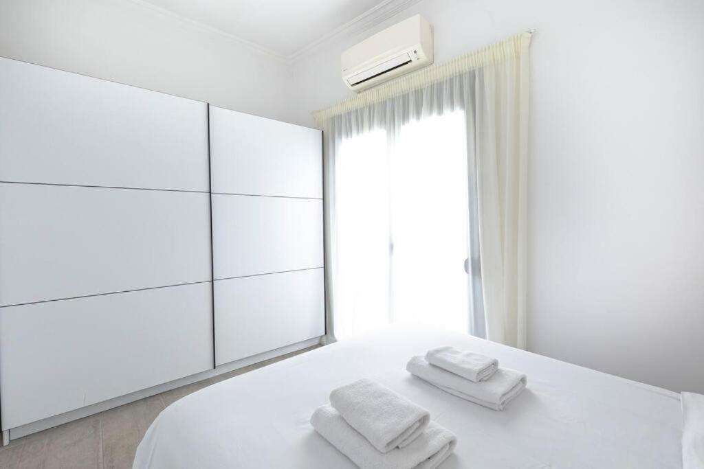 Athens Tower 2 Bedroom Apartment By Superhost Hub ภายนอก รูปภาพ