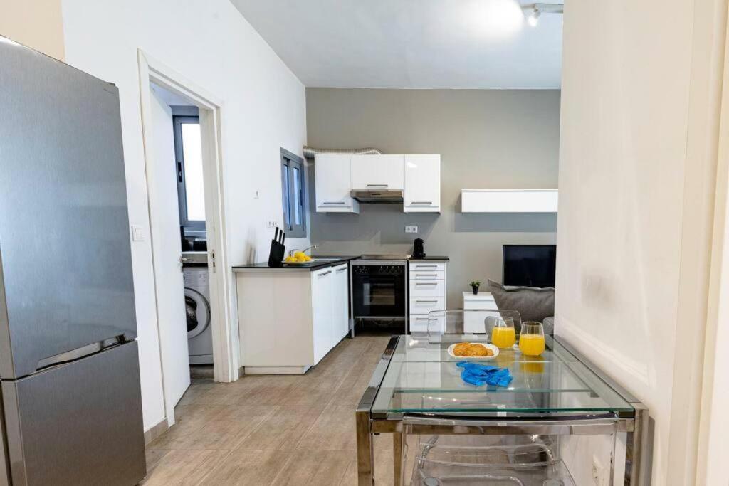 Athens Tower 2 Bedroom Apartment By Superhost Hub ภายนอก รูปภาพ