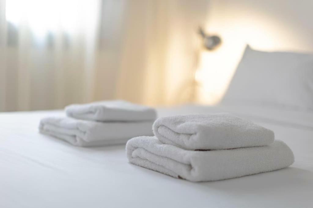 Athens Tower 2 Bedroom Apartment By Superhost Hub ภายนอก รูปภาพ