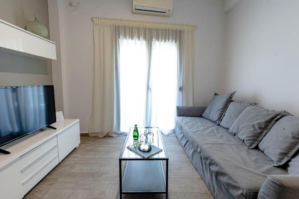 Athens Tower 2 Bedroom Apartment By Superhost Hub ภายนอก รูปภาพ