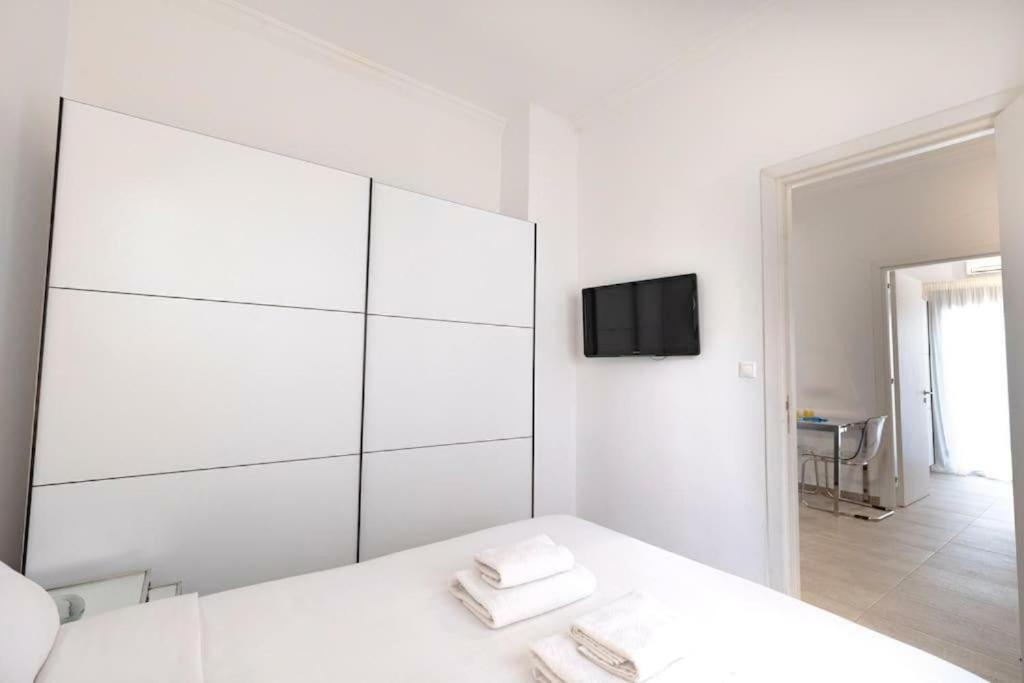 Athens Tower 2 Bedroom Apartment By Superhost Hub ภายนอก รูปภาพ